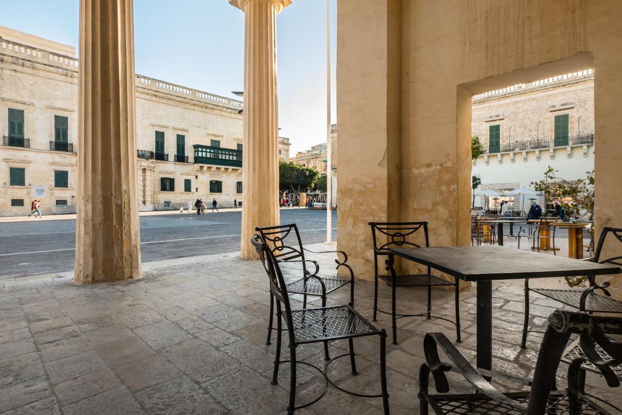 Valletta Main Street Apartment Deluxe Valeta Exterior foto